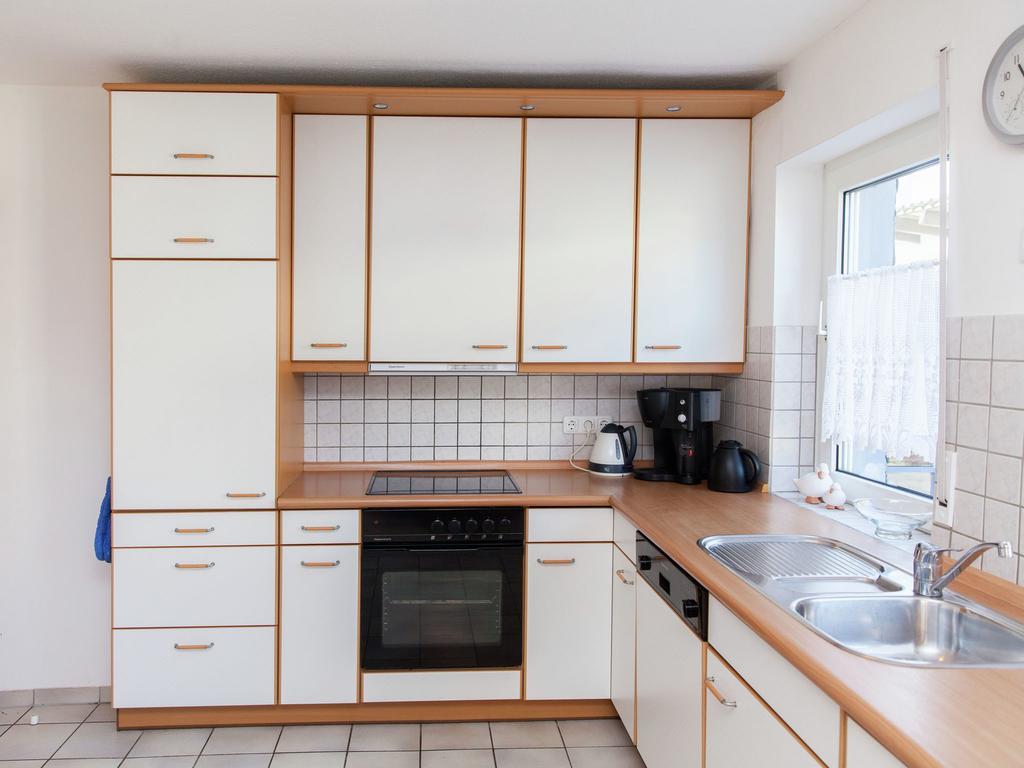 Spacious Holiday Home Between Mosel And Hunsr Ck Blankenrath Exterior photo