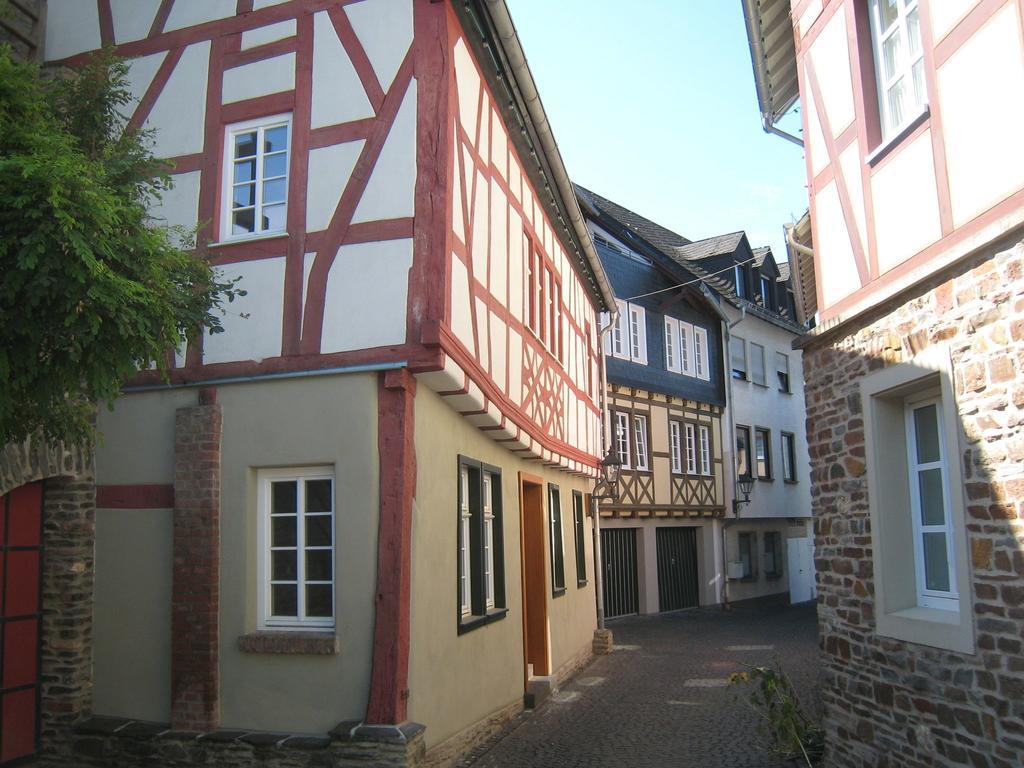 Spacious Holiday Home Between Mosel And Hunsr Ck Blankenrath Exterior photo